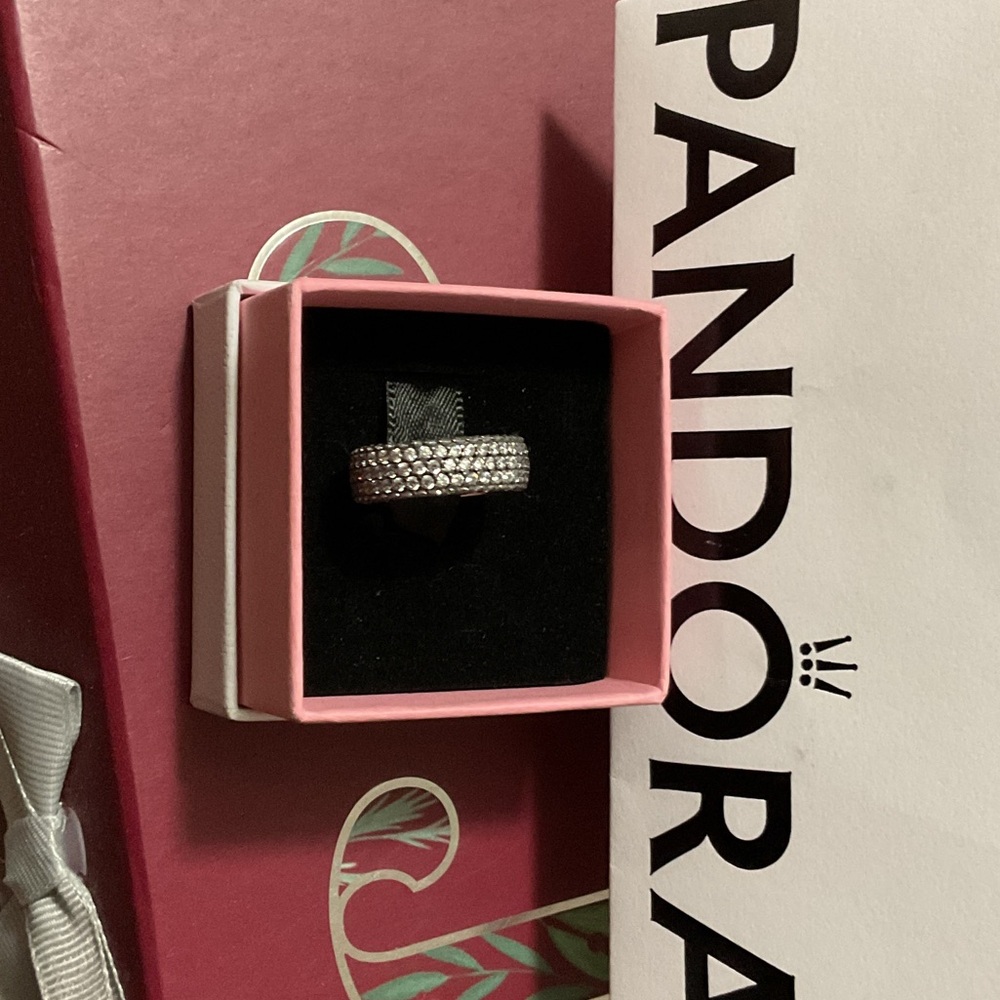 Pandora Silver Band with Sparkling Accents